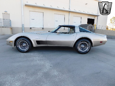 1982 Chevrolet Corvette image 6