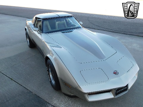 1982 Chevrolet Corvette image 9