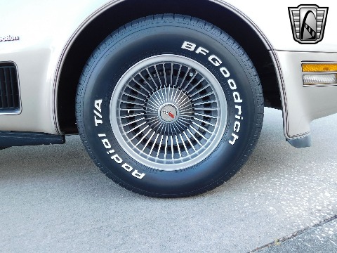 1982 Chevrolet Corvette image 42