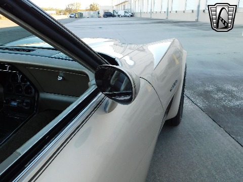 1982 Chevrolet Corvette image 45