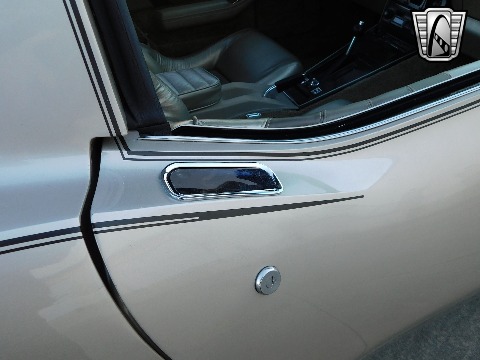 1982 Chevrolet Corvette image 46