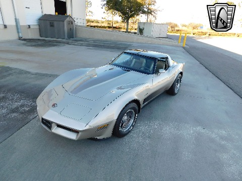 1982 Chevrolet Corvette image 24