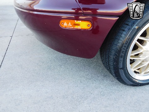 1995 Mazda Miata image 36