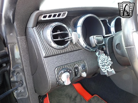 2008 Ford Mustang image 81