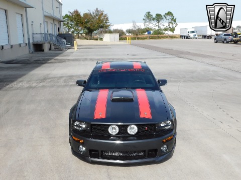 2008 Ford Mustang image 8