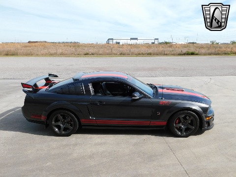 2008 Ford Mustang image 13
