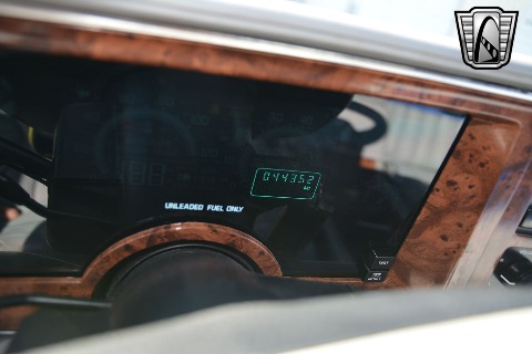 1990 Buick Riviera image 90