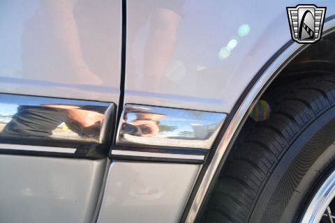 1990 Buick Riviera image 65