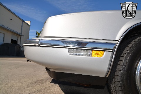 1990 Buick Riviera image 40