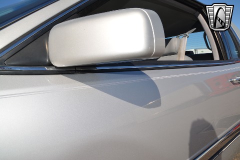 1990 Buick Riviera image 43