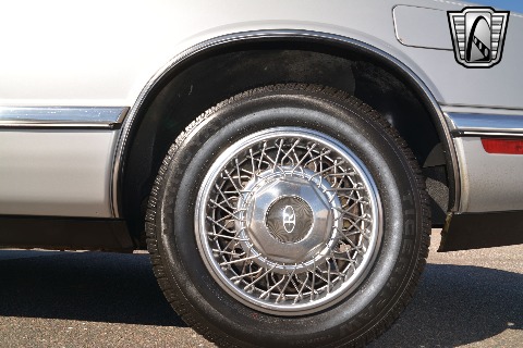 1990 Buick Riviera image 70