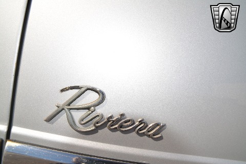 1990 Buick Riviera image 45