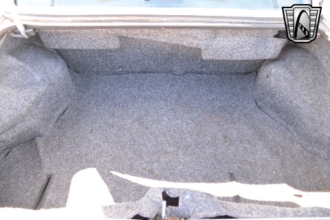 1990 Buick Riviera image 76