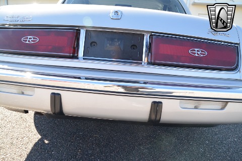 1990 Buick Riviera image 51