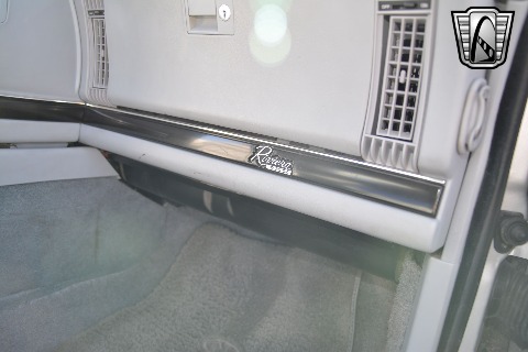 1990 Buick Riviera image 104