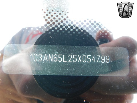 2005 Chrysler Crossfire image 33