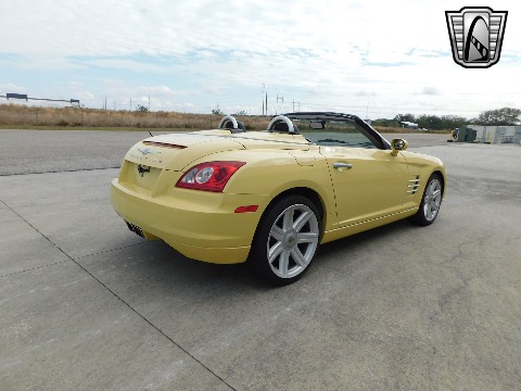 2005 Chrysler Crossfire image 15