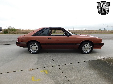 1982 Mercury Capri image 4