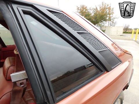 1982 Mercury Capri image 30