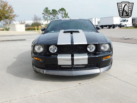 2007 Ford Mustang image 3