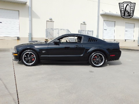 2007 Ford Mustang image 6