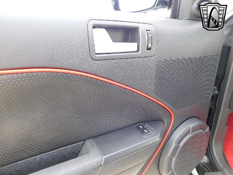 2007 Ford Mustang image 58