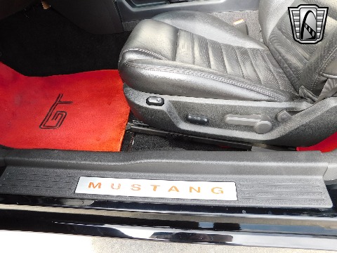 2007 Ford Mustang image 60