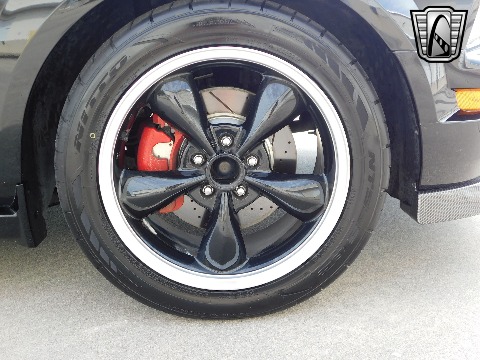 2007 Ford Mustang image 39