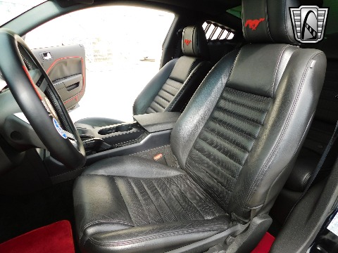 2007 Ford Mustang image 65