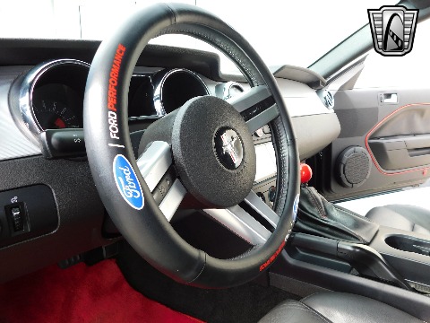 2007 Ford Mustang image 67