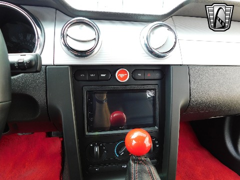 2007 Ford Mustang image 72