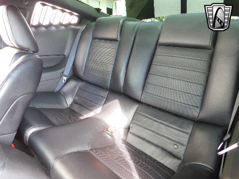 2007 Ford Mustang image 76