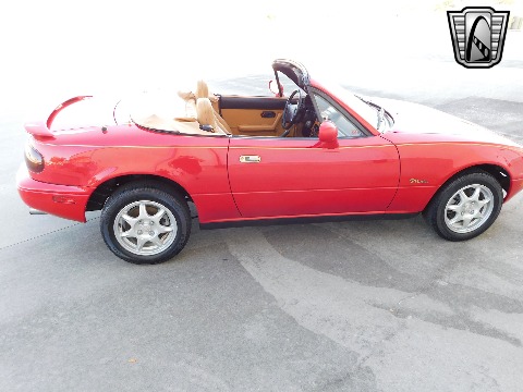 1996 Mazda Miata image 5