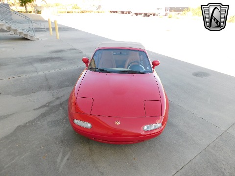 1996 Mazda Miata image 13