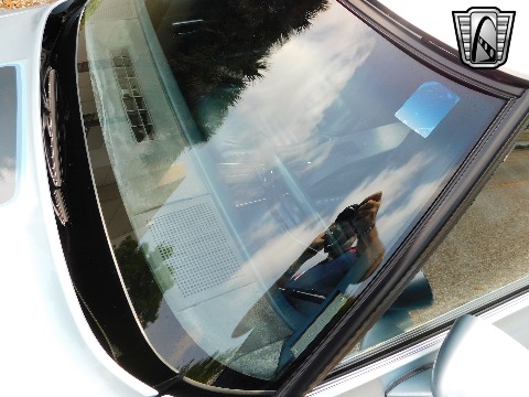 1982 Chevrolet Corvette image 30