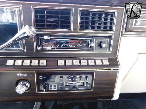 1982 Lincoln Continental image 77