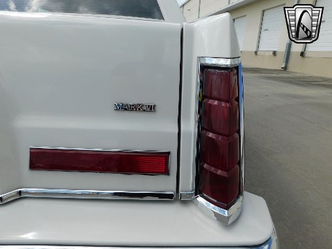 1982 Lincoln Continental image 54