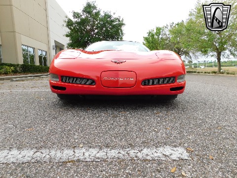 2000 Chevrolet Corvette image 7