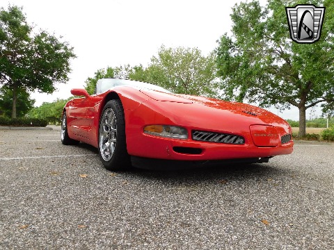 2000 Chevrolet Corvette image 11