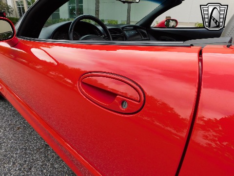 2000 Chevrolet Corvette image 38