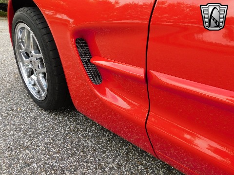 2000 Chevrolet Corvette image 39