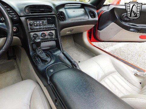 2000 Chevrolet Corvette image 96