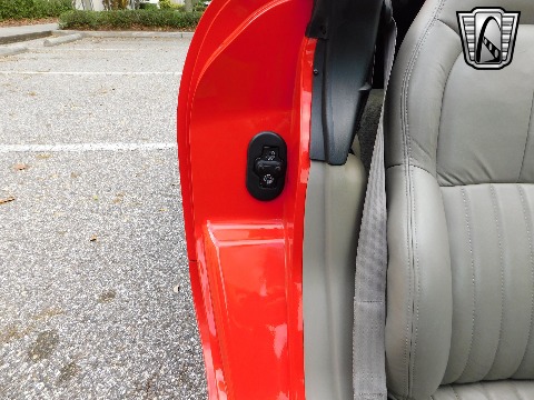 2000 Chevrolet Corvette image 104