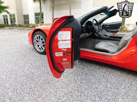 2000 Chevrolet Corvette image 80