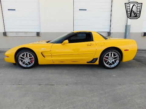 2003 Chevrolet Corvette image 9