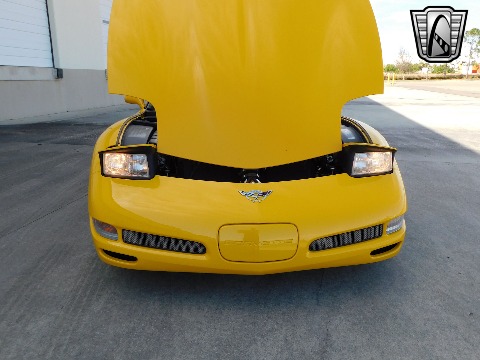 2003 Chevrolet Corvette image 104