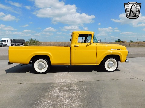 1958 Ford F100 image 4