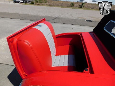 1931 Ford Roadster image 104