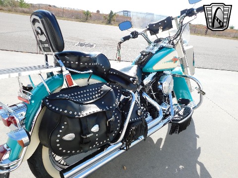 1992 Harley Davidson Heritage Soft Tail image 17