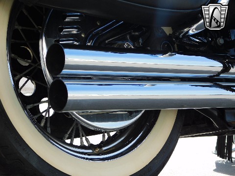 1992 Harley Davidson Heritage Soft Tail image 23